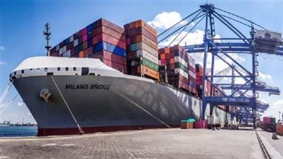 تداول 30 سفينة حاويات وبضائع بميناء دمياط خلال 24 ساعة