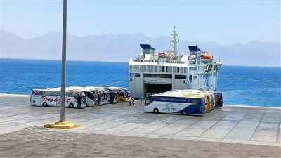 تداول 8 آلاف طن و493 شاحنة بضائع بموانئ البحر الأحمر