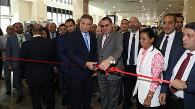 وزير الزراعة يفتتح الدورة الـ 36 لمعرض ومؤتمر صحاري الدولي