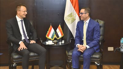 وزير الاستثمار يبحث سبل تعزيز العلاقات الاقتصادية المشتركة بين مصر والمجر