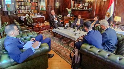 اقتصادية قناة السويس: نستهدف تسريع وتيرة العمل مع الشركات الأوروبية بمشروعات الطاقة الخضراء