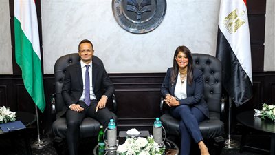 «المشاط» تبحث تعزيز الشراكات الاستثمارية بين مصر والمجر بقطاعي الزراعة والطاقة المتجددة