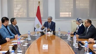 وزير السياحة يبحث مد فترة تنظيم معرض رمسيس وذهب الفراعنة في طوكيو