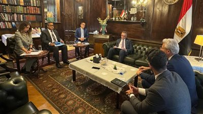 وزير الاستثمار يبحث مع Globeleq البريطانية إقامة مشروع للهيدروجين الأخضر في مصر
