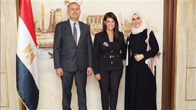 «المشاط» تبحث سبل تعزيز التعاون وجهود التنمية بين مصر وقطر