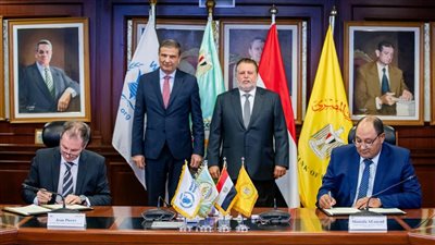 مصر توقع اتفاقية تشغيل المرحلة الثانية من مشروع دعم صغار المزارعين
