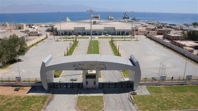 تداول 12 ألف طن بضائع عامة ومتنوعة بموانئ البحر الأحمر