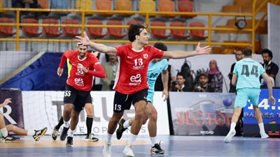 الأهلي يفوز على برشلونة ويحصد برونزية كأس العالم لأندية كرة اليد