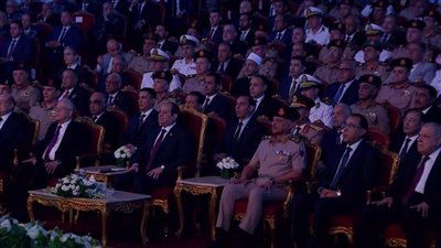 الرئيس السيسي يشهد الندوة التثقيفية الـ 40 للقوات المسلحة