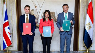 مصر والمملكة المتحدة تُعززان الشراكة الاستراتيجية في مجال الأمن الغذائي