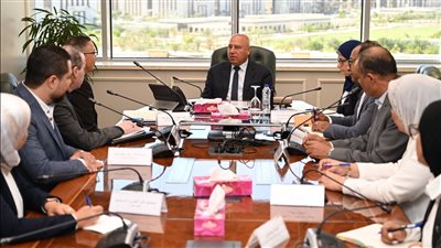  «الوزير» يبحث مع «تكنولوجيا الحديد» إنشاء مصنع للأبواب المصفحة والمعدنية المقاومة للحريق