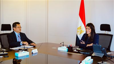 «المشاط» تبحث مع البنك الآسيوي للاستثمار جهود دعم الموازنة وتنفيذ الإصلاحات الهيكلية