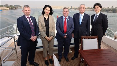 قناة السويس توقع مذكرة تفاهم مع غرفة الملاحة الدولية بمجالات التحول الأخضر والتسويق