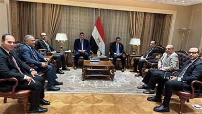 وزير الشباب يبحث ترتيبات تنظيم الملتقى الدولي للاستثمار والصناعة الرياضية