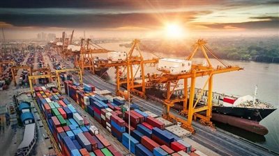 تخصيص 33.6 فدان لإقامة ميناء جاف بالقنطرة شرق