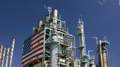 أمريكا تخفض وارداتها من البنزين إلى أدنى مستوى منذ 10 سنوات