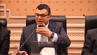 وزير الإسكان يستعرض جهود تطبيق قانون التصالح في بعض مخالفات البناء