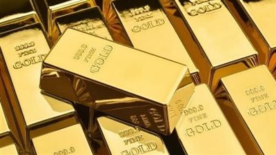 الذهب يتراجع بضغط من قوة الدولار وترقب لمستقبل أسعار الفائدة