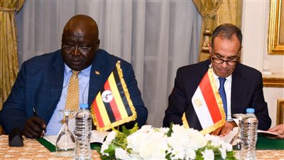 مصر وأوغندا توقعان على إعلان مشترك لتطوير العلاقات الثنائية بمختلف المجالات 