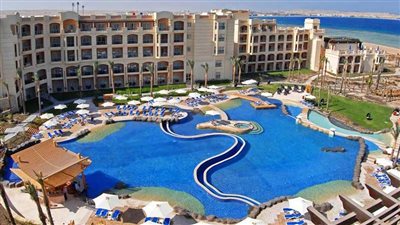 زيادة رأس مال شركة بيوت الأزياء الراقية إلى 107 ملايين جنيه 