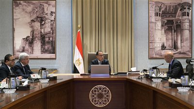 رئيس الوزراء يستعرض مقترحات حوكمة لجان الثانوية العامة والسيطرة على الغش 