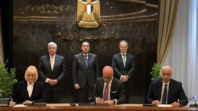 توقيع مذكرة تفاهم لتأسيس حرم رائد لجامعة إكستر البريطانية في مصر