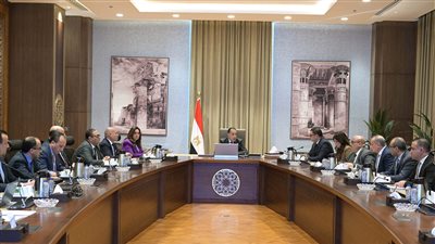 رئيس الوزراء يستعرض مقترحات تكليف كيان مختص لإدارة وتشغيل القاهرة الخديوية 