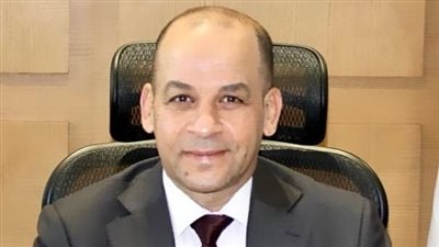 اللواء محمد مصطفى قائماً بأعمال العضو المنتدب التنفيذي للشركة القابضة للتشييد والتعمير