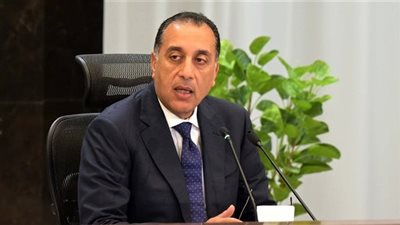 رئيس الوزراء يقرر صرف 100 ألف جنيه لأسرة المتوفي نتيجة الأعمال الإرهابية