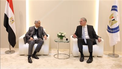 وزير البترول يتابع مع «ويذر فورد» مستجدات مشروع حقول البترول الرقمية