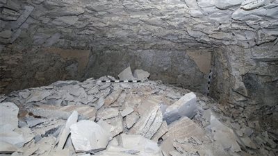 الكشف عن مقبرة الملك تحتمس الثاني في الأقصر