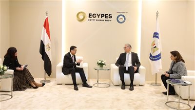 وزير البترول يبحث خطط «شل» بأنشطة البحث والاستكشاف في مصر 