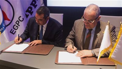 إنفنيتي توقع مذكرة تفاهم مع «إنبي» لتطوير مشروعات الطاقة المتجددة