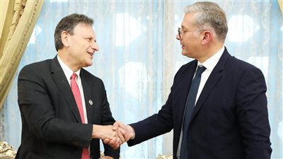 اتفاق مصري يونانى للتعاون في تطبيق تقنيات جمع و تخزين الكربون  