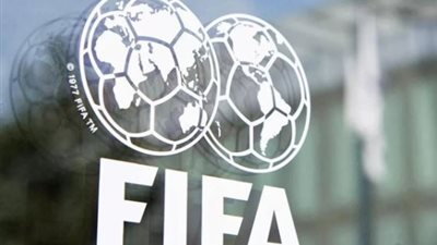 فيفا يمنع 5 أندية مصرية من قيد لاعبين جدد
