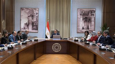 رئيس الوزراء يتابع مستجدات ملف طرح إدارة وتشغيل المطارات المصرية للقطاع الخاص