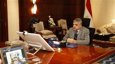 رئيس MSC: ننتظر استقرار الأوضاع بالبحر الأحمر للعودة للعبور من قناة السويس