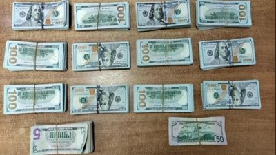 ضبط قضايا إتجار بالنقد الأجنبي بقيمة 7 ملايين جنيه خلال 24 ساعة  