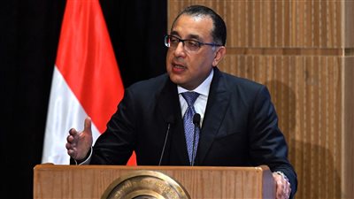رئيس الوزراء يصدر قواعد وإجراءات مد العمل بالمدارس والمعاهد الأزهرية