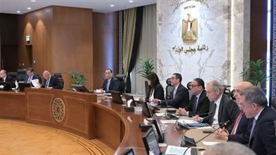 الحكومة توافق على إقامة مدينة للنسيج وصناعة الملابس في المنيا