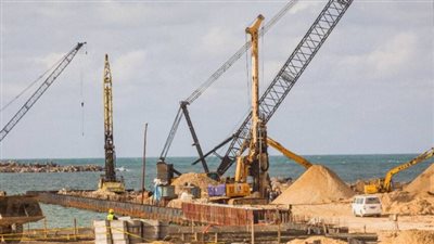 تخصيص قطع أراضي لإقامة مناطق لوجيستية في 3 محافظات