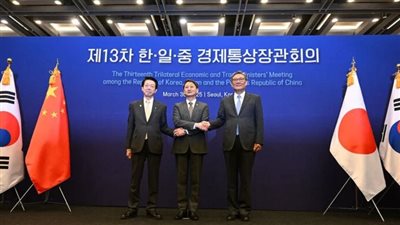 الصين واليابان وكوريا الجنوبية يتفقون على تعزيز التعاون التجاري