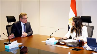 «المشاط» تبحث تطورات تنفيذ الاستراتيجية القُطرية مع البنك الأفريقي للتنمية