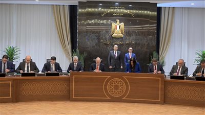 مصر توقع اتفاقيات طرح 5 شركات تابعة للقوات المسلحة