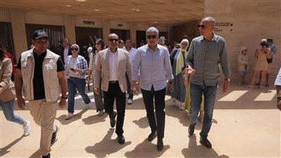 «السياحة»: منطقة الأهرامات استقبلت 177 ألف زائر منذ بدء التشغيل التجريبي للخدمات