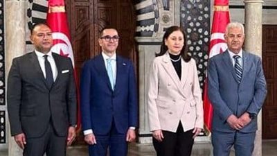 إنشاء بنك مصري تونسي مشترك لتوفير التسهيلات للمعاملات التجارية والمالية