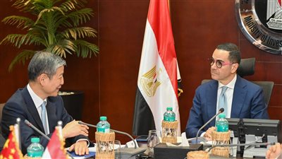 مصر تبحث مع الصين تحويل الديون إلى قروض بدون فوائد لتمويل المشروعات