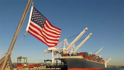 الصين تنفي إجراء مفاوضات مع أمريكا بشأن الرسوم الجمركية