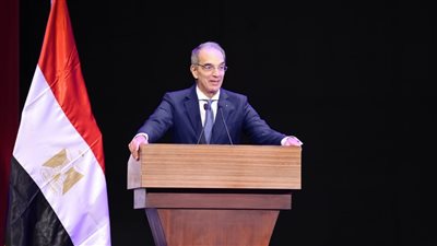 وزير الاتصالات يفتتح فعاليات الدورة السابعة لقمة FDC Summit