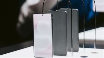 «سامسونج» تكشف بالخطأ عن سعر هاتف «Galaxy S25 Edge»